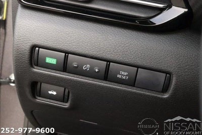 2025 Nissan Sentra SR CVT