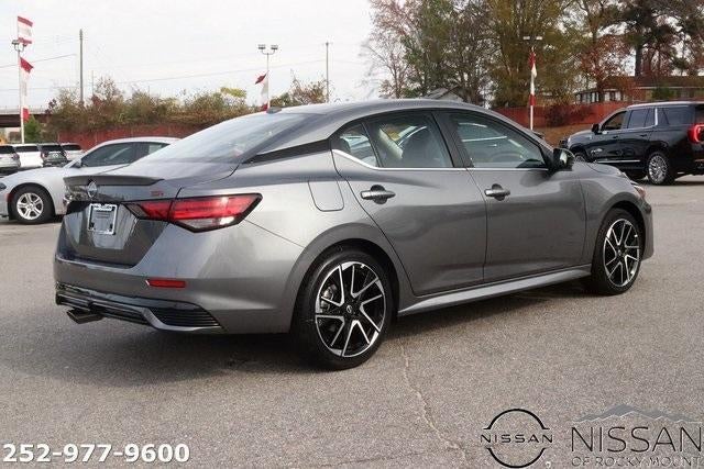 2025 Nissan Sentra SR CVT
