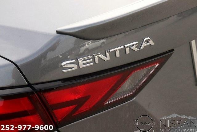 2025 Nissan Sentra SR CVT