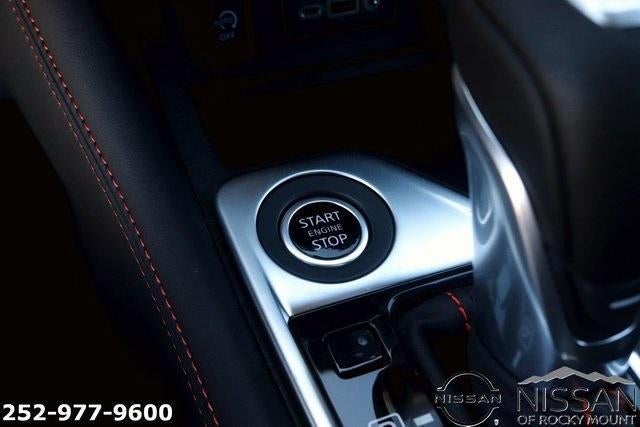 2025 Nissan Sentra SR CVT