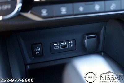 2025 Nissan Sentra SR CVT