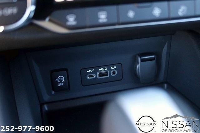 2025 Nissan Sentra SR CVT