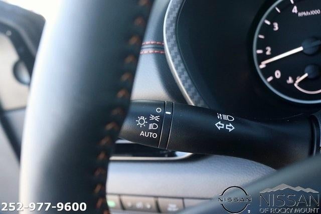 2025 Nissan Sentra SR CVT