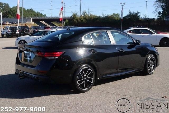 2025 Nissan Sentra SR CVT