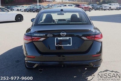 2025 Nissan Sentra SR CVT