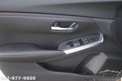 2025 Nissan Sentra SR CVT