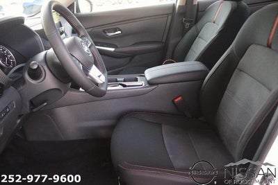 2025 Nissan Sentra SR CVT