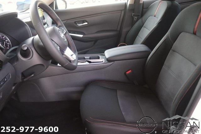 2025 Nissan Sentra SR CVT