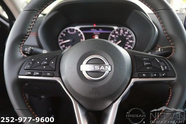 2025 Nissan Sentra SR CVT