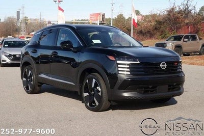 2025 Nissan Sentra SR CVT