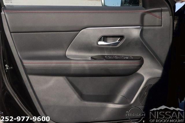 2025 Nissan Sentra SR CVT