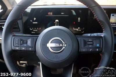 2025 Nissan Sentra SR CVT