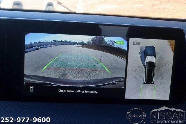 2025 Nissan Sentra SR CVT