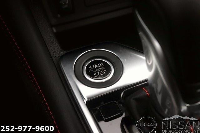 2025 Nissan Sentra SR CVT