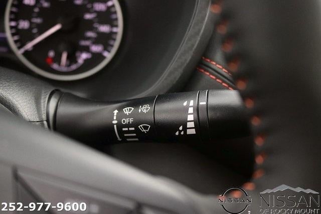 2025 Nissan Sentra SR CVT