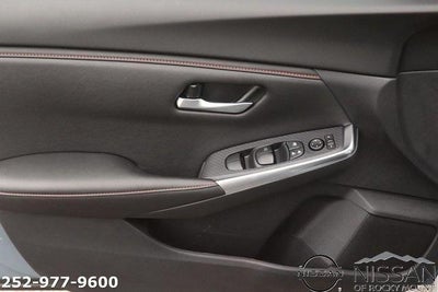 2025 Nissan Sentra SR CVT