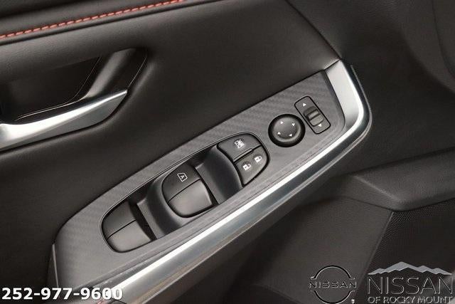 2025 Nissan Sentra SR CVT