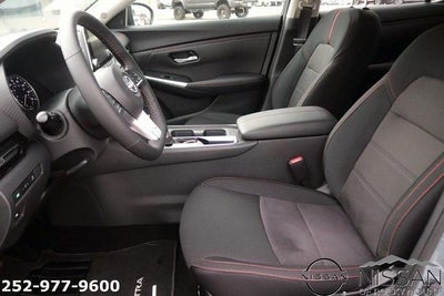 2025 Nissan Sentra SR CVT