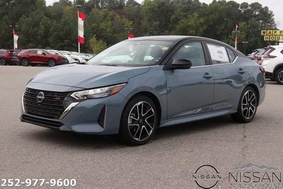 2025 Nissan Sentra SR CVT