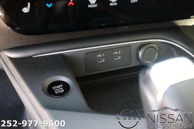 2026 Nissan Sentra SR Sedan *Ltd Avail*