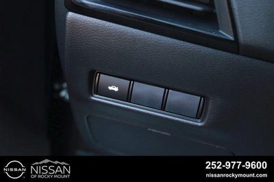 2027 Nissan Sentra SR Sedan
