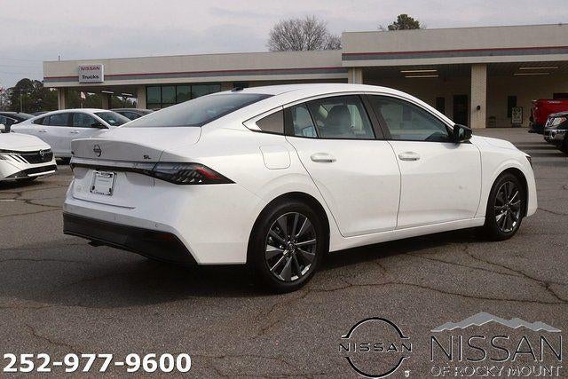 2026 Nissan Sentra SL Sedan