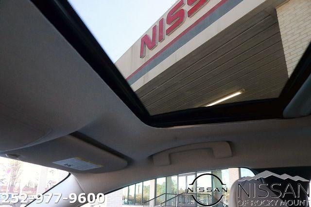 2026 Nissan Sentra SL Sedan