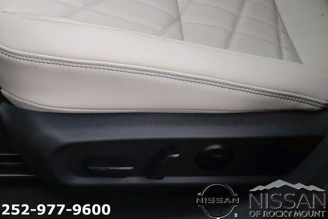 2026 Nissan Sentra SL Sedan *Ltd Avail*