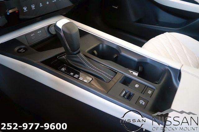 2026 Nissan Sentra SL Sedan *Ltd Avail*
