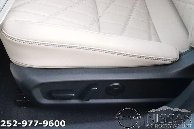 2026 Nissan Sentra SL Sedan *Ltd Avail*