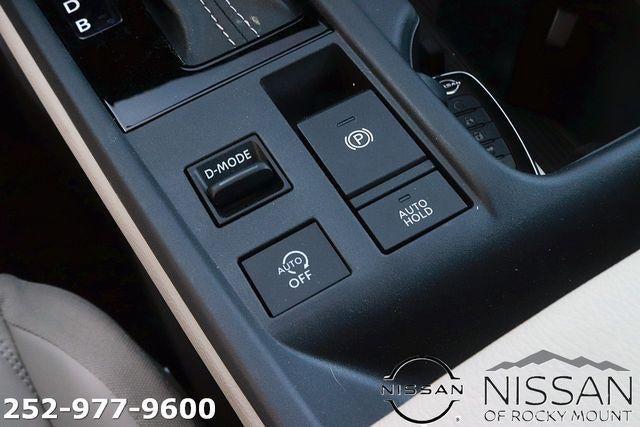 2026 Nissan Sentra SL Sedan *Ltd Avail*