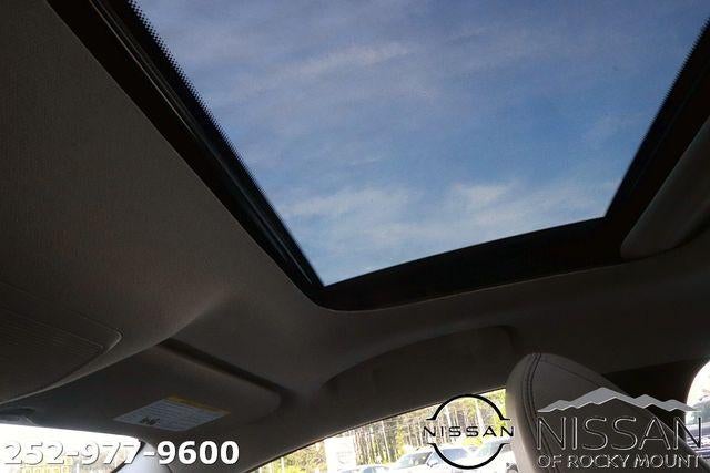 2026 Nissan Sentra SL Sedan *Ltd Avail*