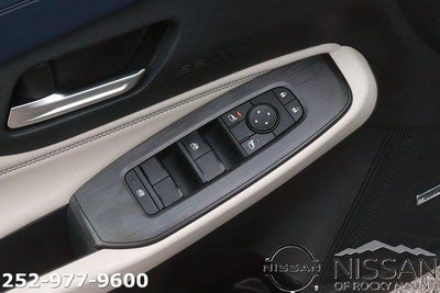 2026 Nissan Sentra SL Sedan *Ltd Avail*