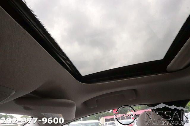 2026 Nissan Sentra SL Sedan *Ltd Avail*