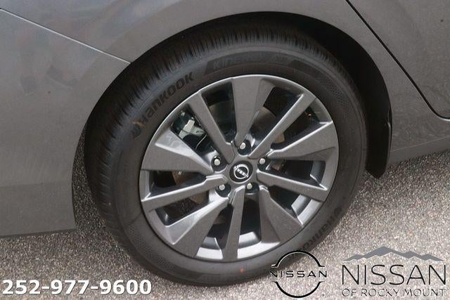 2026 Nissan Sentra SL Sedan *Ltd Avail*
