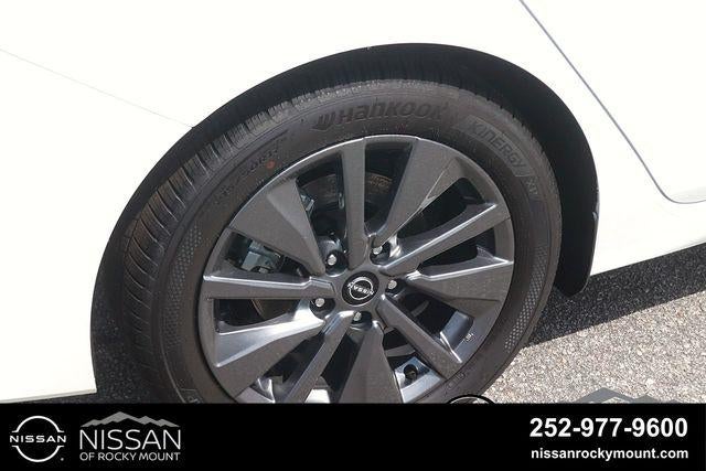 2026 Nissan Sentra SL Sedan