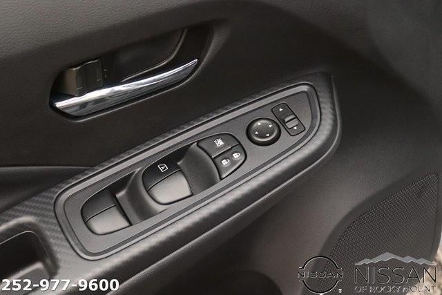 2025 Nissan Versa SV CVT