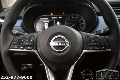 2025 Nissan Versa SV CVT