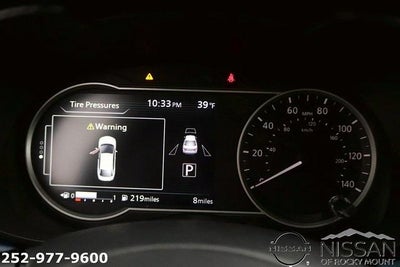 2025 Nissan Versa SV CVT