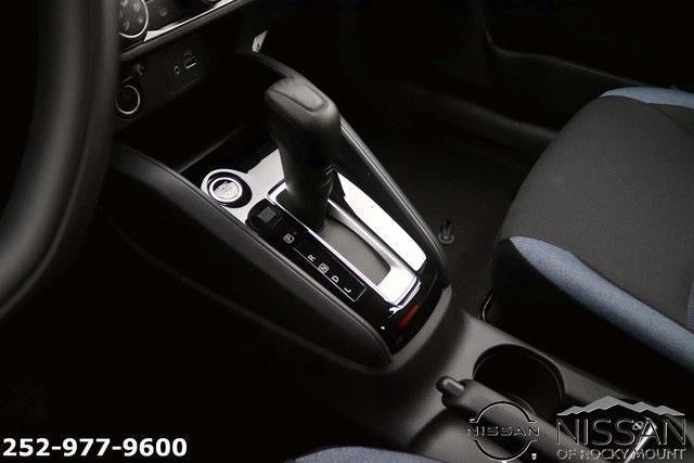 2025 Nissan Versa SV CVT
