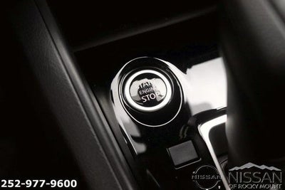 2025 Nissan Versa SV CVT