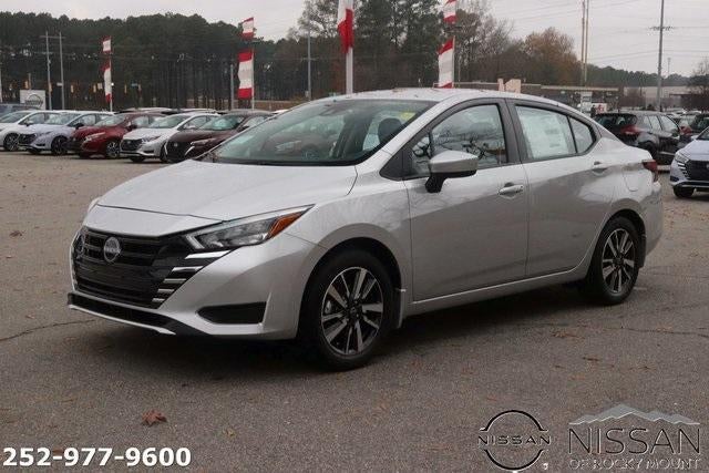 2025 Nissan Versa SV CVT