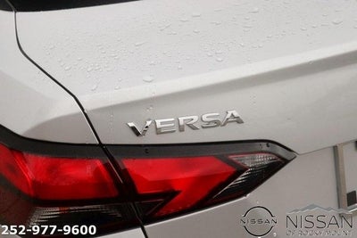 2025 Nissan Versa SV CVT