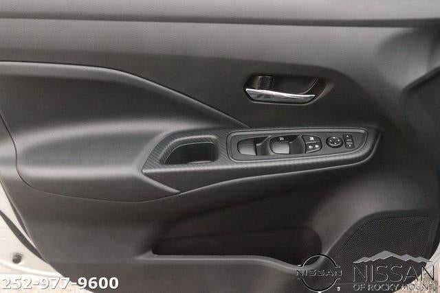 2025 Nissan Versa SV CVT