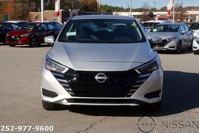 2025 Nissan Versa SV CVT