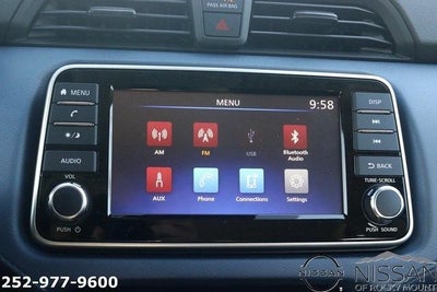 2025 Nissan Versa SV CVT