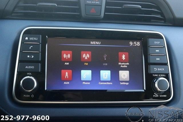 2025 Nissan Versa SV CVT