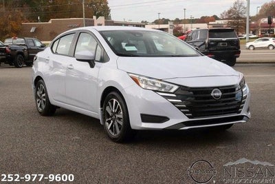 2025 Nissan Versa SV CVT