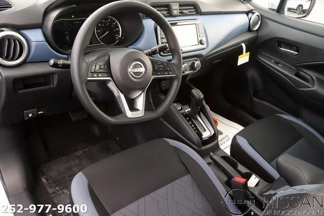 2025 Nissan Versa SV CVT