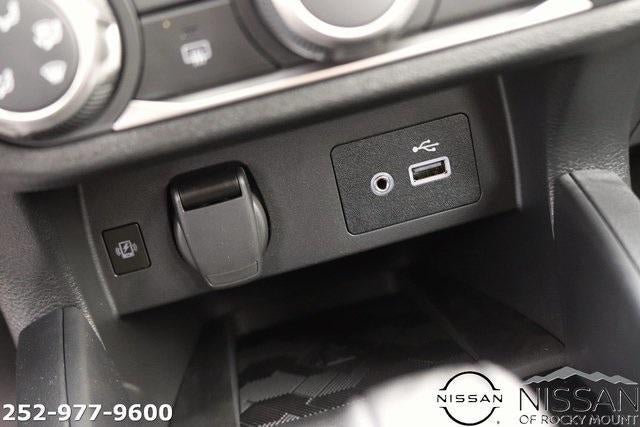 2025 Nissan Versa SV CVT